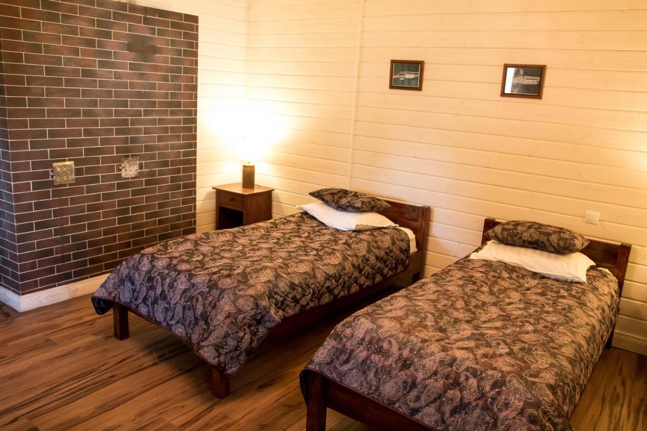 "Дальний Кордон" Hotel Moscsanicja Kültér fotó