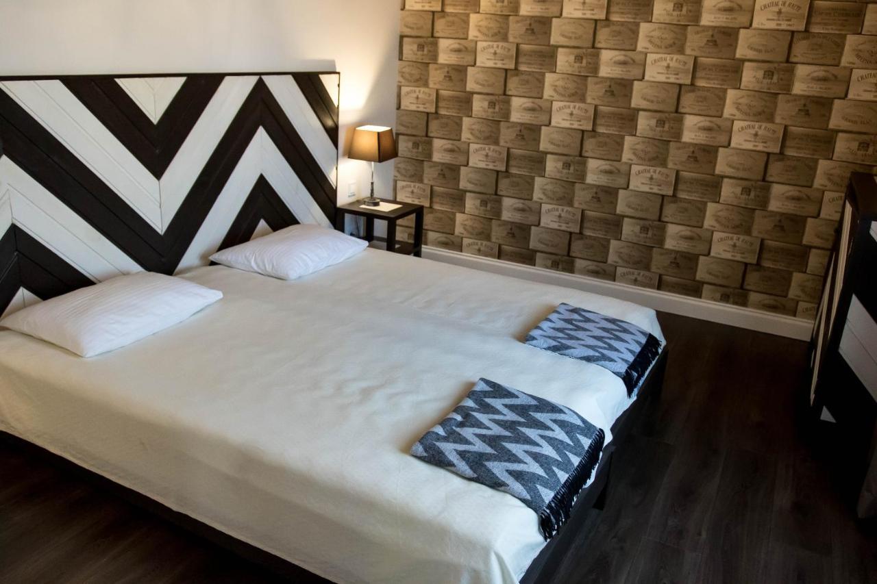 "Дальний Кордон" Hotel Moscsanicja Kültér fotó